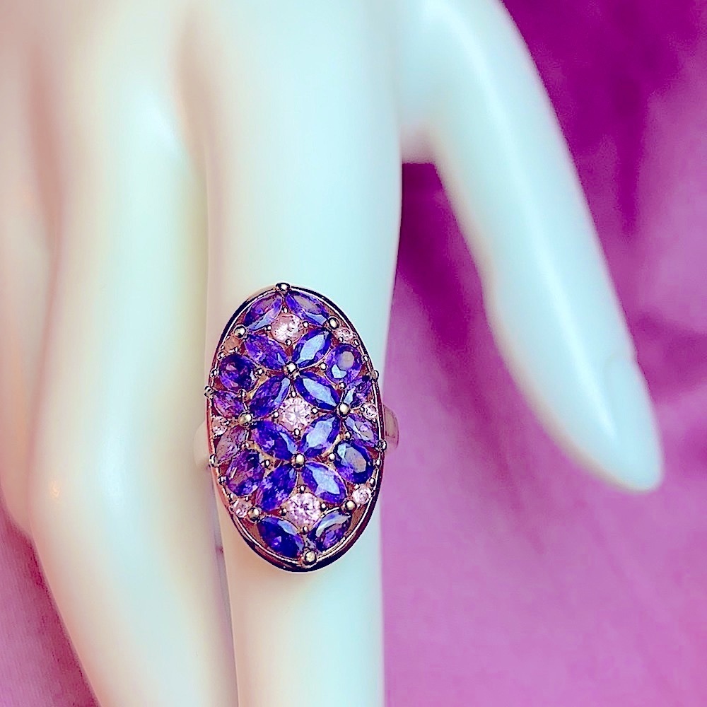 Bella Luce Pink & Purple Diamond Simulants